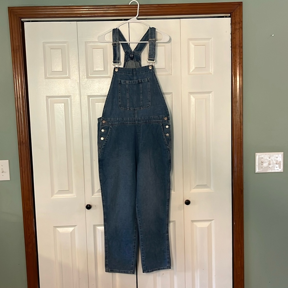 Women’s Gap Denim Overalls Size Large